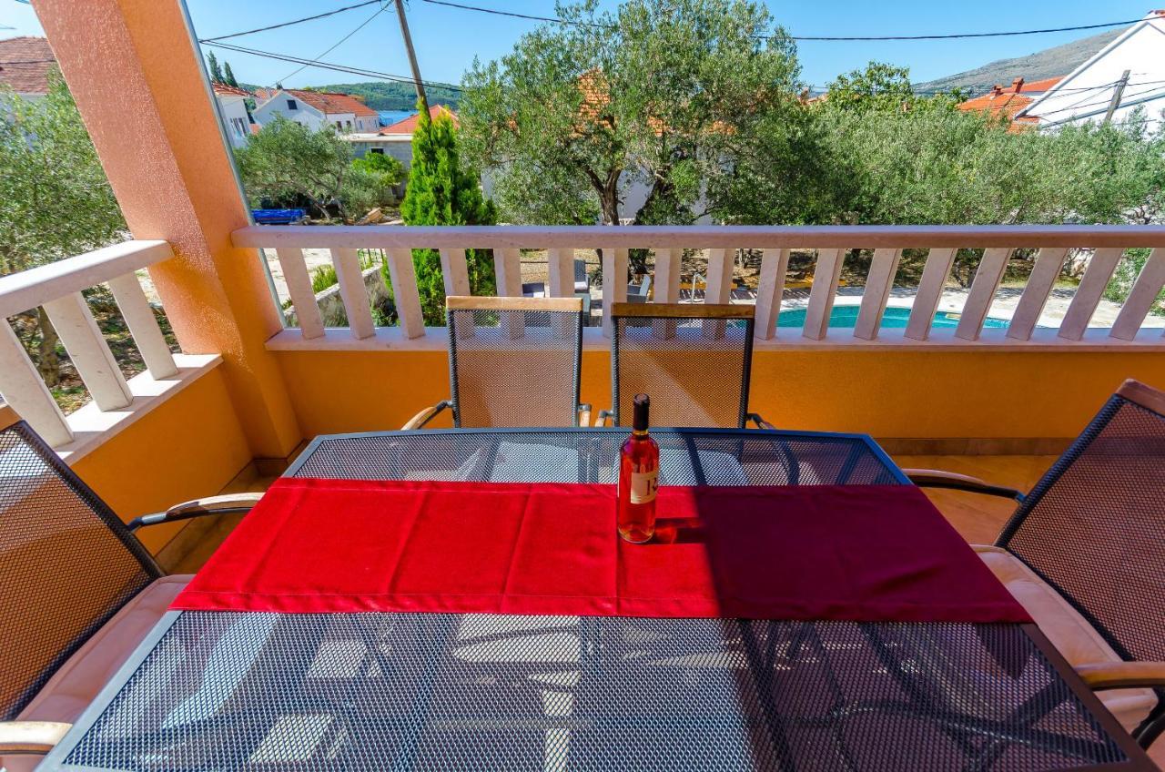 טרוגיר Apartments Melita מראה חיצוני תמונה